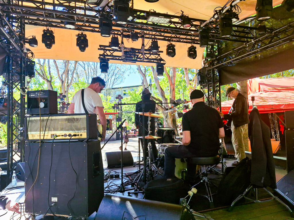 Mutter_Aboutblank_Soundcheck2